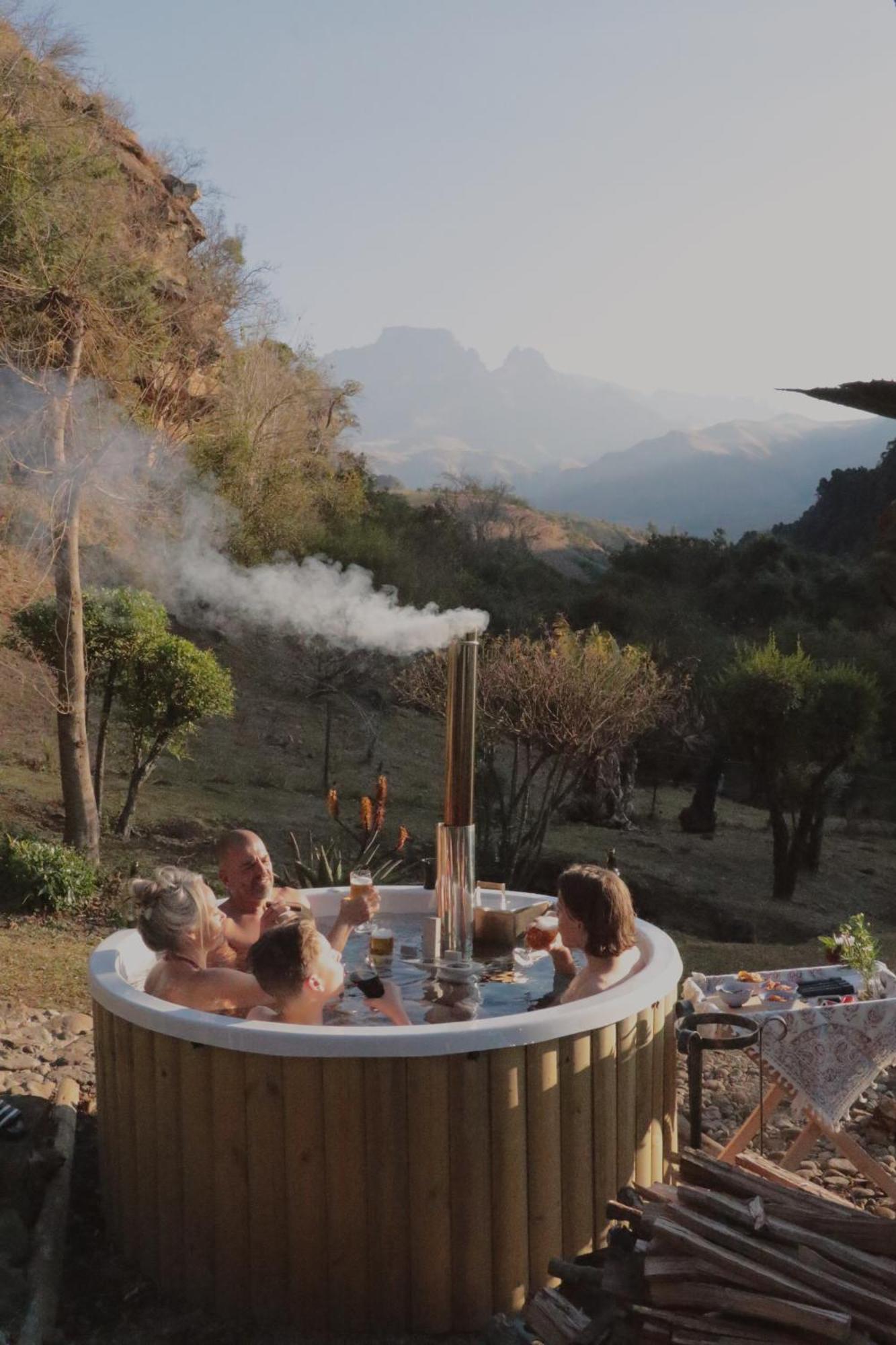 Kukummi Lodge - Formerly Mackaya Bella Country Lodge Champagne Valley Εξωτερικό φωτογραφία