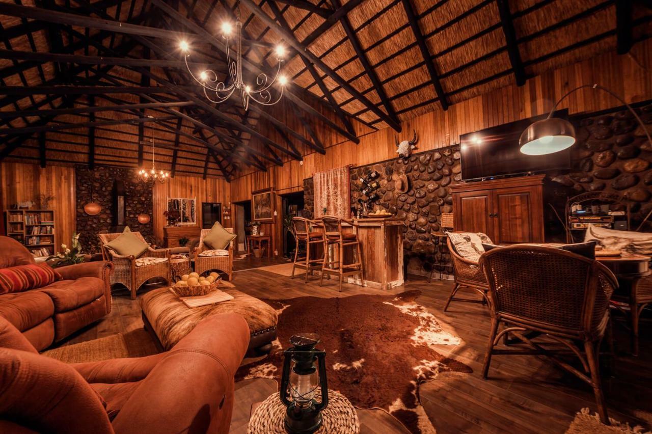 Kukummi Lodge - Formerly Mackaya Bella Country Lodge Champagne Valley Εξωτερικό φωτογραφία